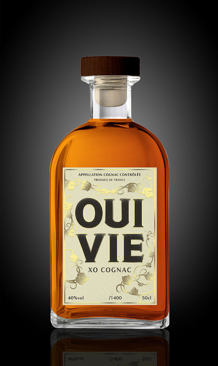 Label design for OUI VIE